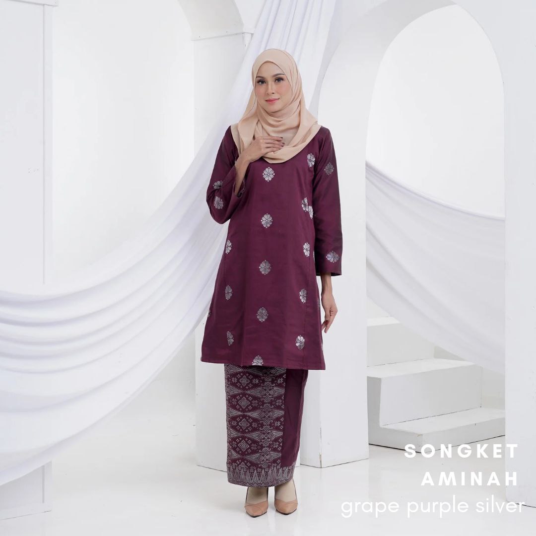 Kurung Songket Aminah (Kurung Pahang)