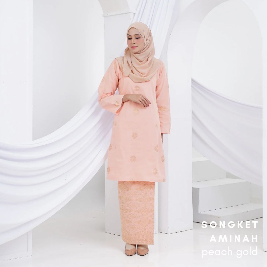 Kurung Songket Aminah (Kurung Pahang)