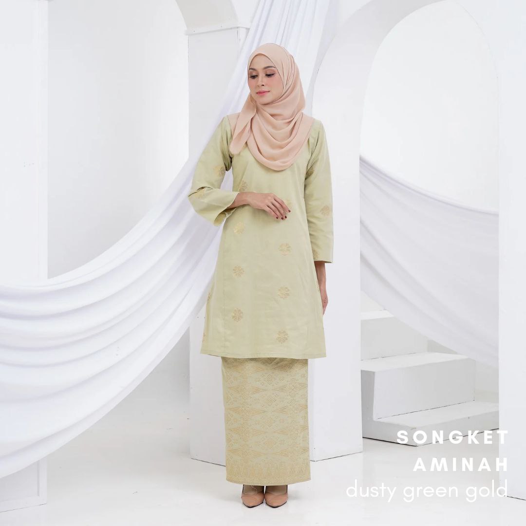 Kurung Songket Aminah (Kurung Pahang)
