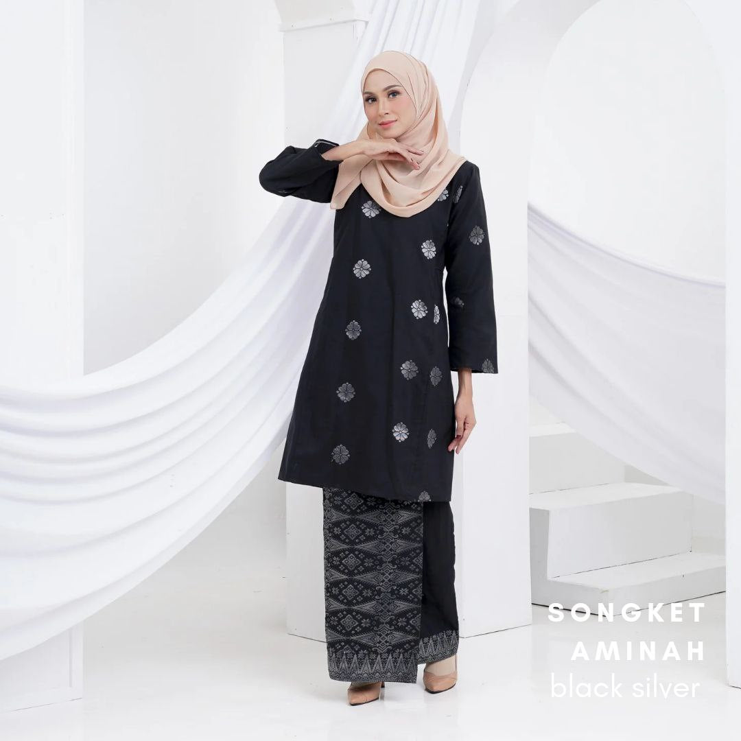 Kurung Songket Aminah (Kurung Pahang)